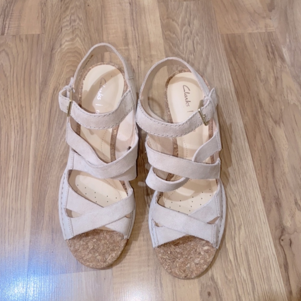 Clark’s suede sandals with heel